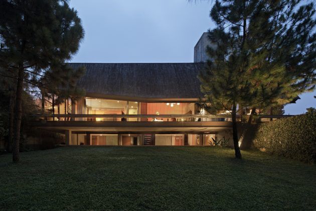 EH House by andramatin en Bandung, Indonesia EH House by andramatin en Bandung, Indonesia