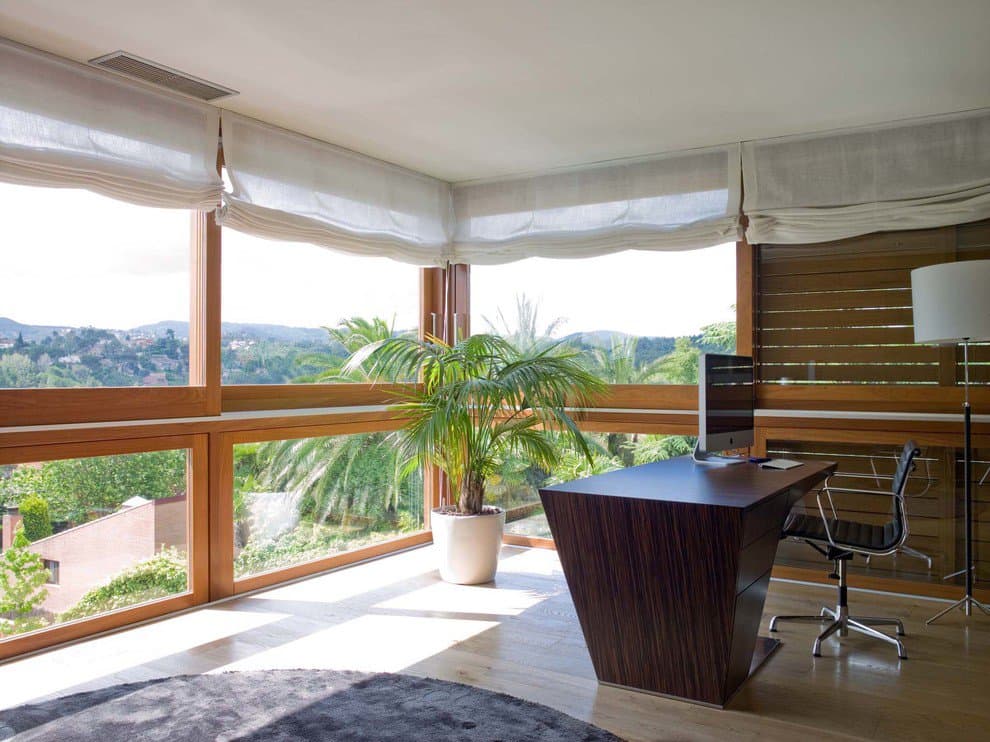 18 Espectaculares diseños de oficina doméstica tropical que solo tiene que ver "width =" 630 "srcset =" http://www.architectureartdesigns.com/wp-content/uploads/2018/08/18-Spectacular-Tropical -Home-Office-Designs-You-Just-Have-To-See-9.jpg 990w, http://www.architectureartdesigns.com/wp-content/uploads/2018/08/18-Spectacular-Tropical-Home- Office-Designs-You-Just-Have-To-See-9-630x472.jpg 630w, http://www.architectureartdesigns.com/wp-content/uploads/2018/08/18-Spectacular-Tropical-Home-Office -Designs-You-Just-Have-To-See-9-768x576.jpg 768w "sizes =" (max-width: 990px) 100vw, 990px "title =" 18 Spectacular Tropical Home Office Designs que solo tienes que ver "/ >
<p class=