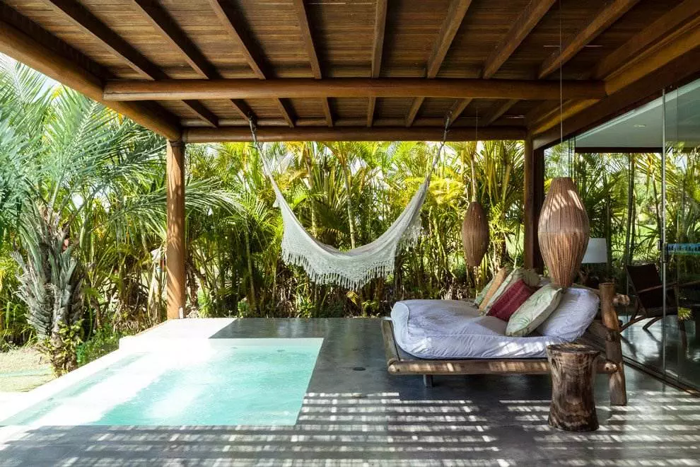 15 Picturesque Tropical Patio Designs You Will Absolutely Adore