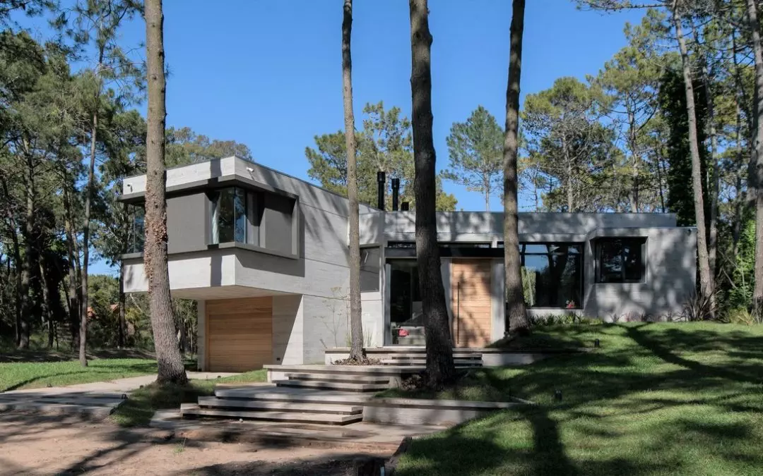 G&G House by TAVA Architecture & Habitat in Carilo, Argentina