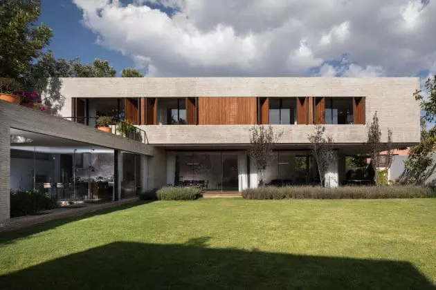 Casa Puebla por RDLP Architects en Puebla de Zaragoza, México