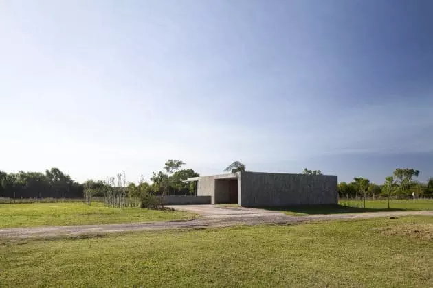 Casa cerrada de Felipe González Arzac en Buenos Aires, Argentina