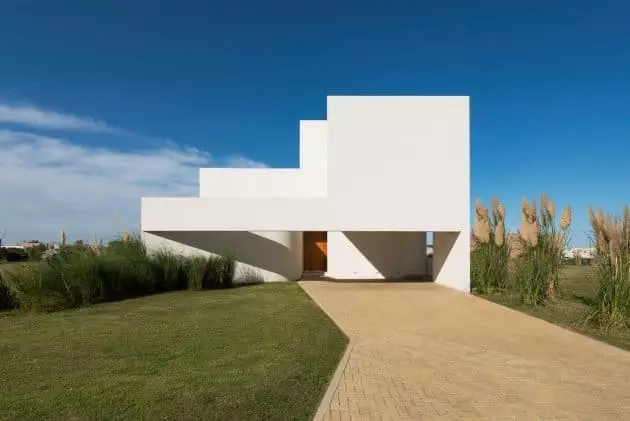 M&P House de Nicolas Campodonico en Rosario, Argentina