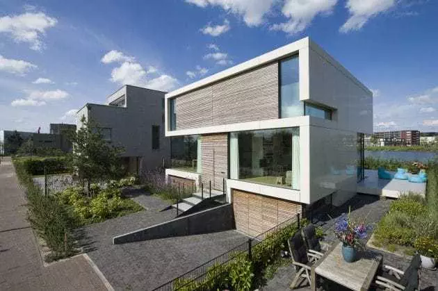 Villa S2 por MARC Architects en Amsterdam, Países Bajos